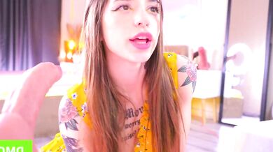 Deeptalkss_ sensually teases in a sensual lingerie show