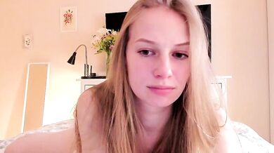 Watch magic_couple13's erotic solo in HD!