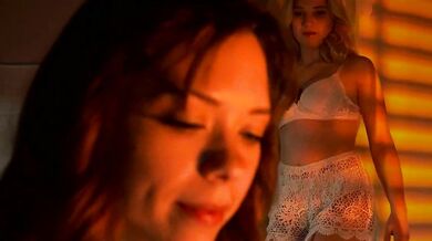 Elly_Fry's mesmerizing booty shivers with ecstasy as she gets drilled in hardcore porn