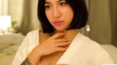 Leoramallis gets seduced by her recorded desires - Porn Live Chat