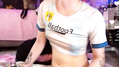 Kitty_roses streams her dirty secrets in this hot videostream