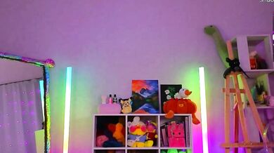 Alluring backside Voluptuous beauty gets nude & leaked in voluptuous dÃ©colletage