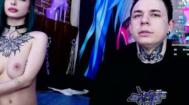 Watch Aurora_natsuki, the insatiable, pleasure herself in a sensual video