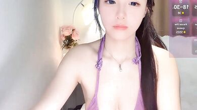 Mimi_666 gets naughty with her toys in a hot, young cam2cam show