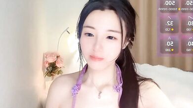 Mimi_666 gets naughty with her toys in a hot, young cam2cam show