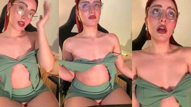 Anavi_ records herself getting her camel toe drilled while getting spanked and vibrated