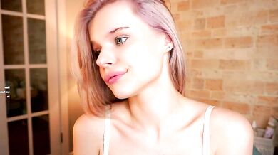 RexanneHatt's petite frame teases and pleases in a hot upskirt-teens-69-interactive-toys