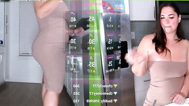 Watch MilaValentina's curvy young body twerk and squirt while getting a big-ass shower