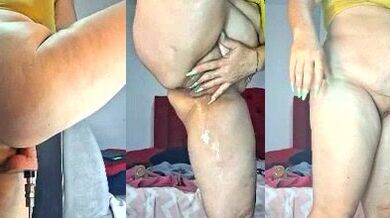 Evelin_Hott's curvy-blondes get a wild ride with her favorite toys in an anal-blonde-interactive