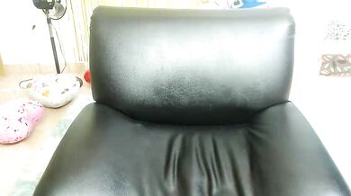 Aged up curvy latina gets her ass fisted and squirts with a vibrator