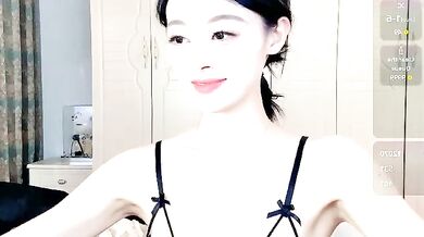 Watch Mila825 strip down and play doggy-style with her young petite frame in hot cosplay