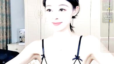 Watch Mila825 strip down and play doggy-style with her young petite frame in hot cosplay