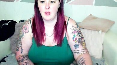 JoyceKyra91: Interactive Cam Video: Curvy Young Babe Masturbates with Big Tits and Dildo to Orgasmic Bliss