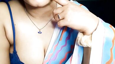 Watch Silent_bdgirl's dirty talk & ass play in this small-audience squirt-teens video
