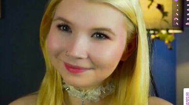 Watch DaisyElmers give jerk-off instructions to her white-ass-clad friend's big-nippled ass