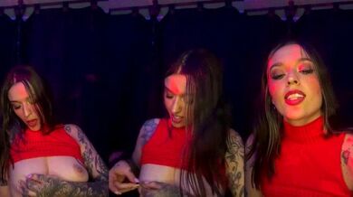 Hot brunettes with colombian tattoos topless-latin & squirt together on cam2cam