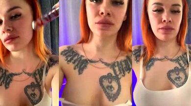 Queen_of_pain goes wild with her big tits and dirty talk in upskirt play