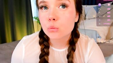 SunnyRisha's hot striptease with a vibrator and dildo - ASMR!