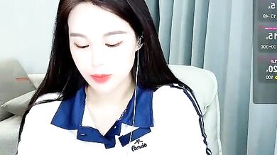 Naughty Chinese MILF HKNana toys herself with a Chinese dildo & vibrator on cam2cam