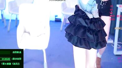 Sexygirl-Pangzi001 talks dirty while smoking and getting her petite Asian body dirty