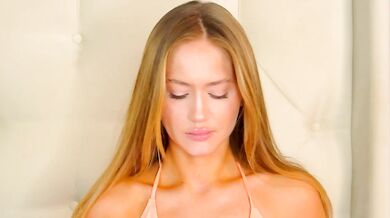 Watch ur_wet_dreams' steamy private strip show & twerk-interactive orgasm video on cam2cam