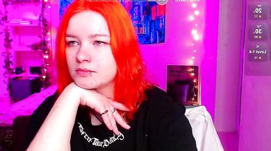 Cherry_night666's lustful desires on cam - Naked and in public!