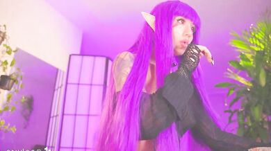 Naughty nekyra_san shows off her perfect body in a hot cam ride