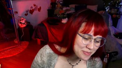 Ziny Cosky's hot lingerie gets leaked in this steamy video - Ravishing Derriere