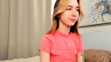 Watch look_my_passion get seduced and satisfied by a hot body in a steamy video