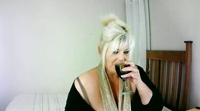 Miahotmilf's private cooking video with big tits and white fingers in heels - Best public records of BBW blonde's public humiliation