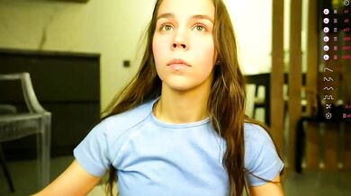 Watch Monika_Youthfull's stunning face as she seduces and pleases Camgirl Sizzling