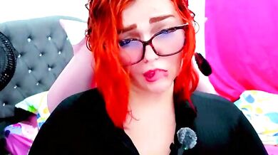 Watch Alexatexa2929's student-sized tits bounce while she twerks her big latin dildo and vibrates her tight pussy