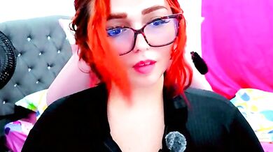 Watch Alexatexa2929's student-sized tits bounce while she twerks her big latin dildo and vibrates her tight pussy