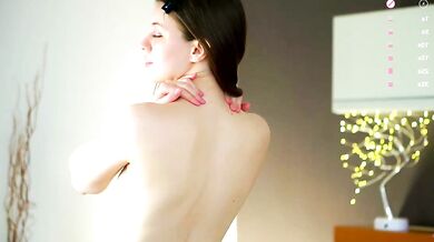 AislyFarran seduces with her seductive silence and tantalizing foreplay