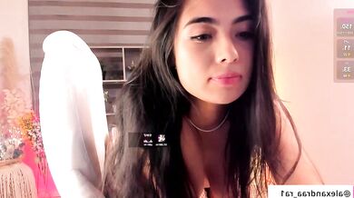 Alexandra_ra strips & teases with big ass & tight pussy in hot Latin striptease