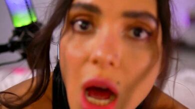 Intense shivers & fiery arousals - Mila May's intense records