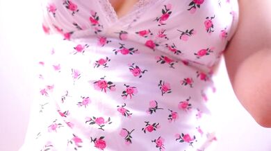 Tella_dream: Watch her cost-free white teen cosplay with flashing and dildo play