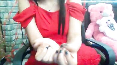 Sexy_iknoor's role-play with big-nipples and trimmed-indian foot fetish