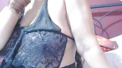 hindoe - Porn Video [Cam4]: ravishing bosom, energetic streamer, alluring physique