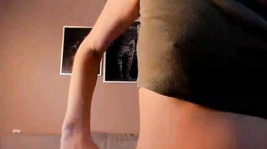 OdelynaHellums - Porn Video [Cam4]: full webcam session, captivating mounds, masturbate