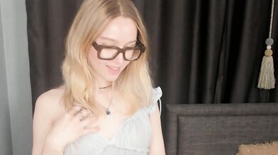 EthalGodsil - Porn Video [Cam4]: lovely physique, beautiful breasts, real