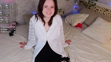 AshleyClive - Porn Video [Cam4]: mesmerizing goddess, beautiful assets, energetic personality