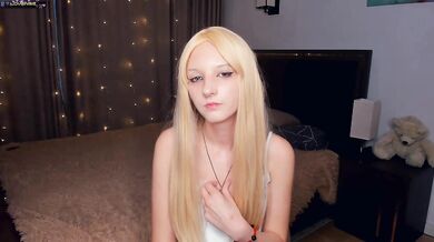 LoisBlink - Porn Video [Cam4]: naked beauty, irresistible appeal, sensuous porn slut