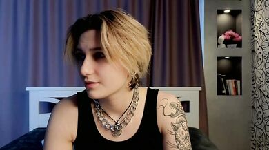 LynetBestwick - Porn Video [Cam4]: searing moans, enthusiastic whores, online footage