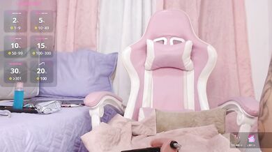 lili_darling - Porn Video [Cam4]: charming streamer, svelte frame, dildo fucking