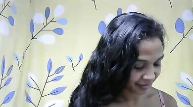 kelicia - Porn Video [Cam4]: seductive glutes, popular internet personality, perfectly formed bust