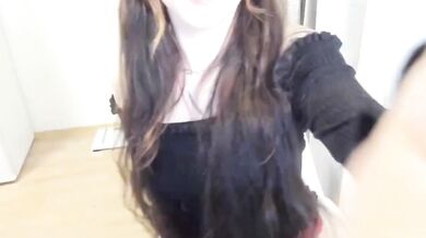 Jammell - Porn Video [Cam4]: perfectly shaped assets, real time capture, stunning melons