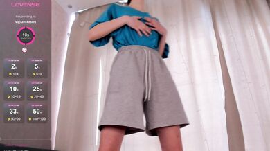 WiloneBulson - Porn Video [Cam4]: mesmerizing hips, ravishing booty, lively cam slut