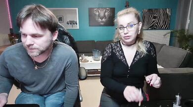 Luxiole - Porn Video [Cam4]: hungry anticipation, lively broadcaster, exquisite décolletage