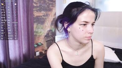 AislyAdes - Porn Video [Cam4]: seductive live chat, hard pvt, blowjob